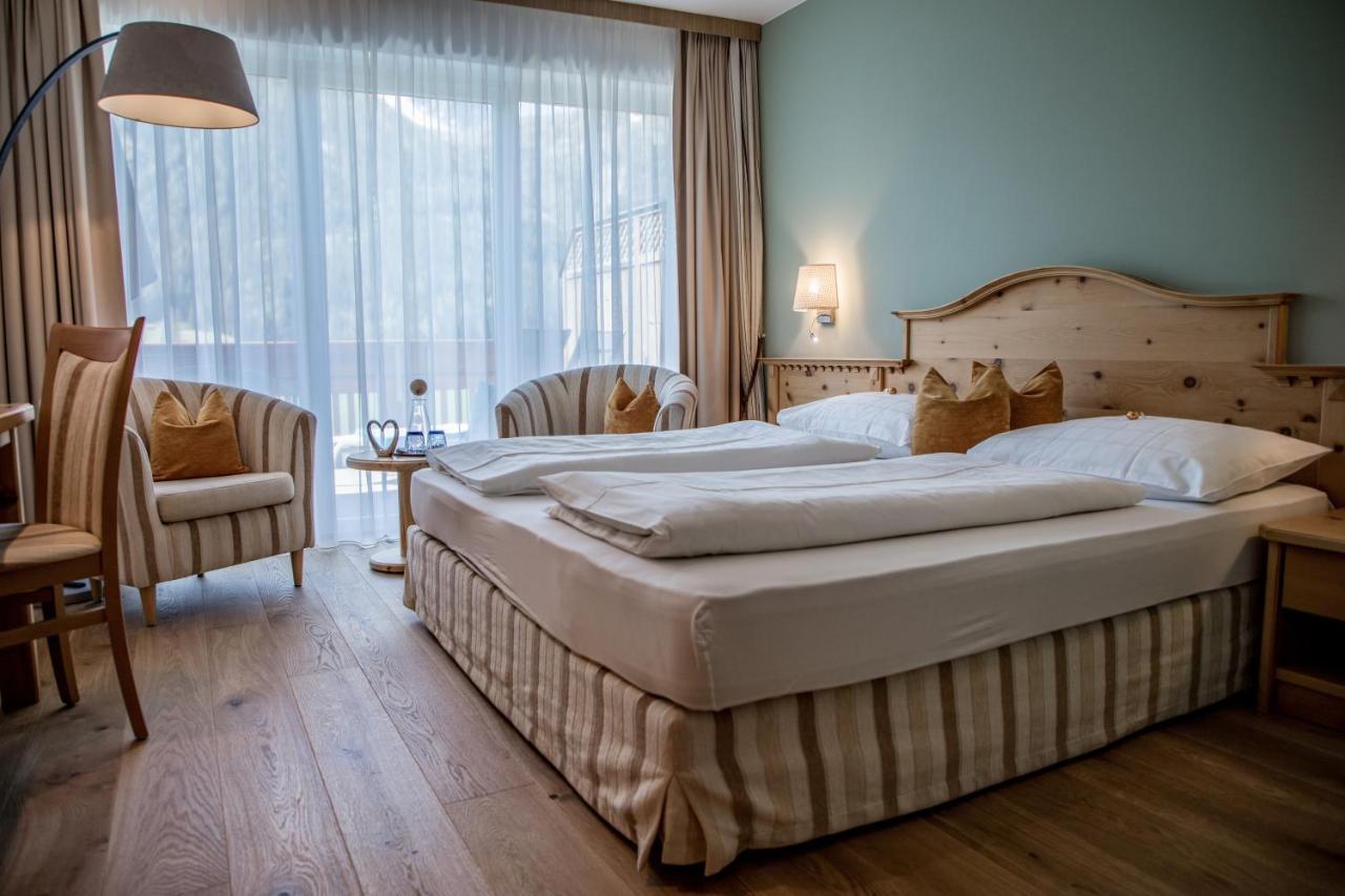 Hotel Gruber Sexten Екстер'єр фото